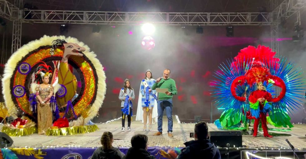 La espectacular Gala de Presentación de las Reinas dio inicio al