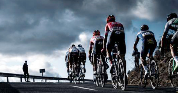 Imagen del libro de ruta de La Vuelta 21