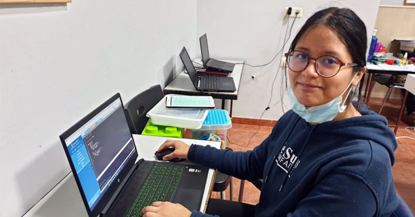 Una alumna de ArcaDroidEx, Yelena Samira de la Cruz, participará en la X Olimpiada Informática de Extremadura 