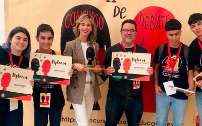 Alumnos del IES Augustóbriga ganan el Concurso de Debate Escolar y el premio al mejor orador