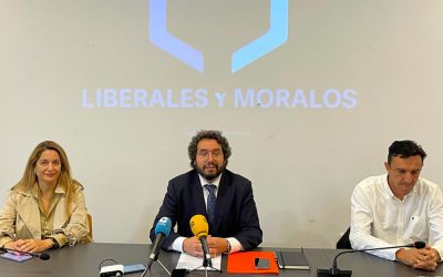 Liberales afirma que el alcalde de Navalmoral de la Mata reconoce no prepararse los Plenos