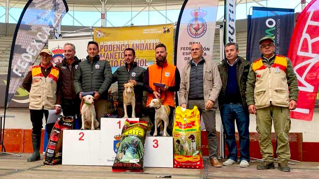 El extremeño Joaquín Rajo se proclama en Navalmoral de la Mata Campeón de España de Podenco Andaluz con ‘Rubia’