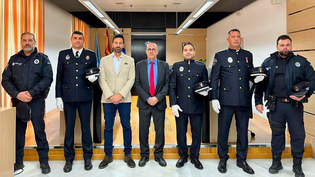 Tras superar oposiciones y periodo académico, nuevos agentes juran su cargo en Navalmoral de la Mata 