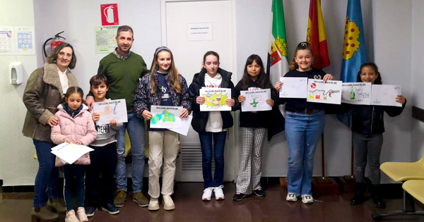 La juventud de Navalmoral de la Mata se expresa en el XX Concurso Escolar de Carteles Contra el Consumo de Alcohol