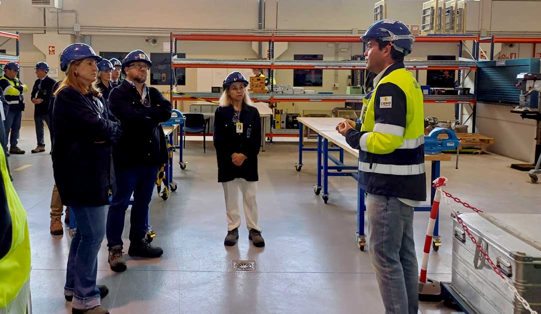 La consejera de Educación de Extremadura visita la Central Nuclear de Almaraz