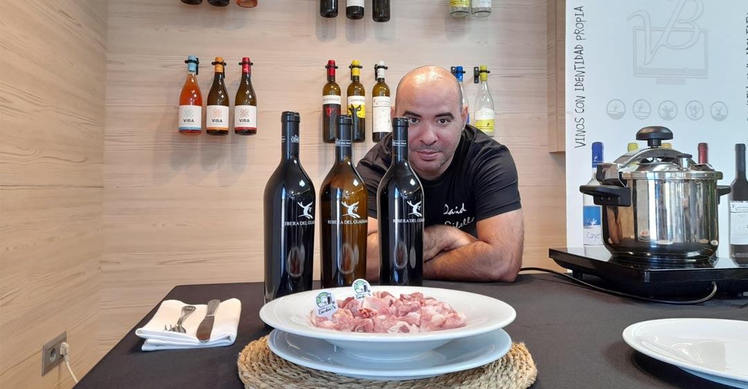 El cocinero Influencer extremeño David Gibello elegido para VinoInfluencers World Awards en su primera edición