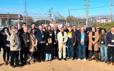 «No nos resignamos»: Alcaldes extremeños defienden la continuidad de la central de Almaraz